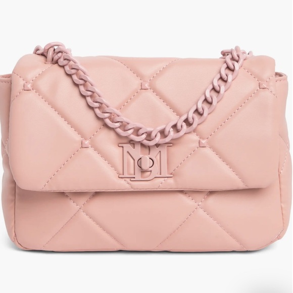 Badgley Mischka Handbags - NWT Quilted Blush Badgley Mischka Crossbody Purse